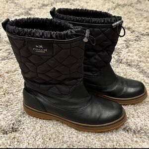 LOW START Coach Women's Black Leather and Nylon Quilted Winter Boots GUC